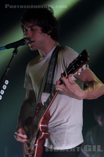 MGMT - 2010-10-08 - PARIS - Le Bataclan - 